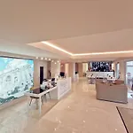 La Dolce Hotel