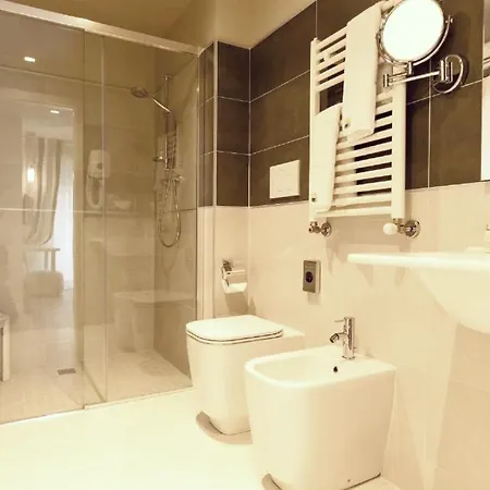 La Dolce 3* Ментона