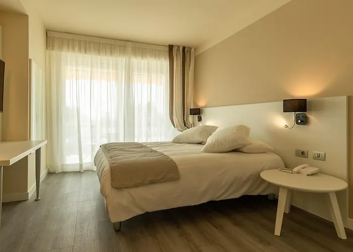 La Dolce Ξενοδοχείο 3*