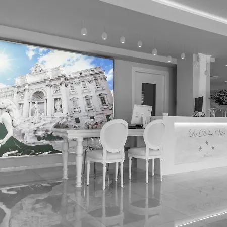 La Dolce Otel 3*