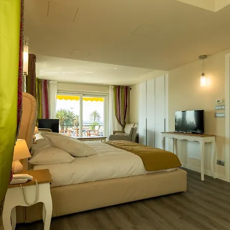 Otel La Dolce Menton