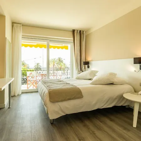Otel La Dolce 3*